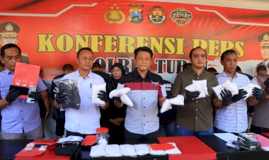 Polres-Tuban-Berhasil-Amankan-Jaringan-Pengedar-Narkoba-Lintas-Provinsi-20.200-Butir-Carnophen-Disita