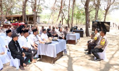 Cooling-System,-Kapolres-Sumenep-Silaturahmi-dengan-Para-Kepala-Desa-Jelang-Pilkada-2024