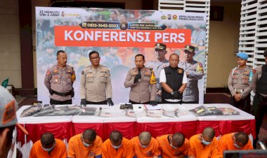 Polres-Probolinggo-Kota-Ungkap-Kasus-Tawuran-Antar-Gengster,-7-Pemuda-Diamankan