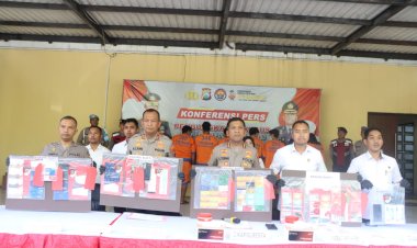 Polresta-Sidoarjo-Ungkap-Kasus-Penjualan-Data-Pribadi-untuk-Judol,-Transaksi-Capai-Rp-5-Miliar