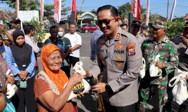 Polres-Magetan-Kembali-Gelar-Gerakan-Pangan-Murah-di-4-Kecamatan-Warga-Full-Senyum