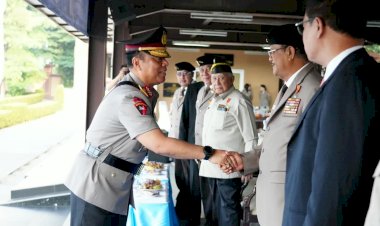 Momen-Istimewa-Hari-Juang-Polri,-Para-Mantan-Kapolri-dan-Wakapolri-Berkumpul-di-Mabes-Polri