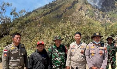 Polresta-Banyuwangi-dan-Tim-Gabungan-Perketat-Pemantauan-Cegah-Karhutla-Bondowoso-Meluas-ke-Gunung-Rante
