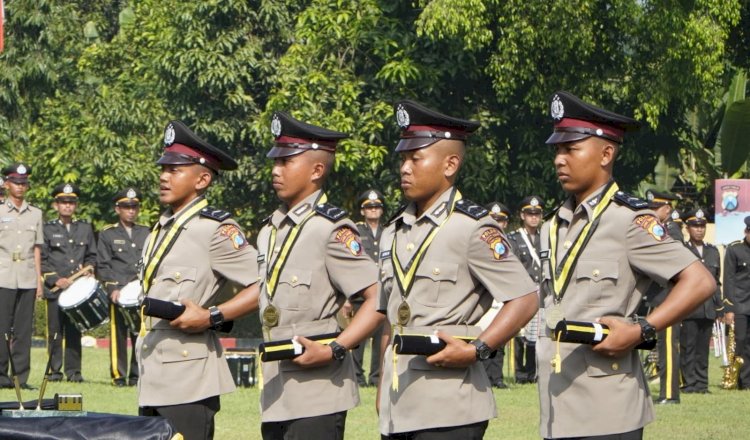 Anak Petani hingga Montir Jadi Lulusan Terbaik Bintara Remaja SPN Polda Jatim