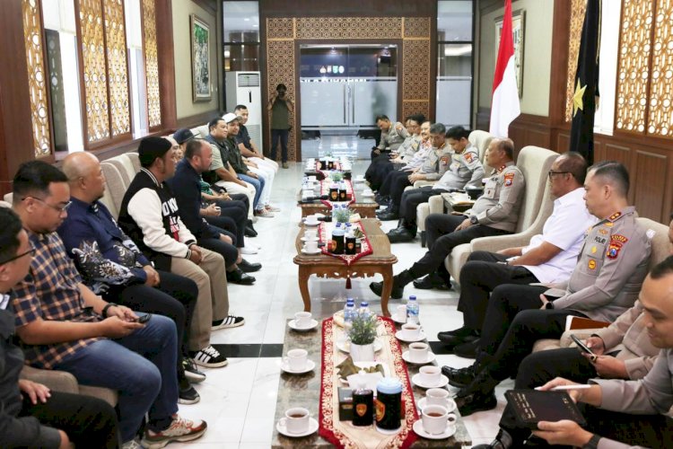 Polda Jatim Satukan Persebaya dan Arema, Perkuat Komitmen Laga Damai di Kanjuruhan